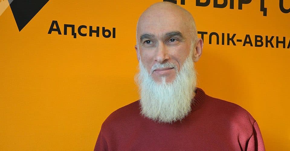 Timur Dzyba Kafkas Vakfında