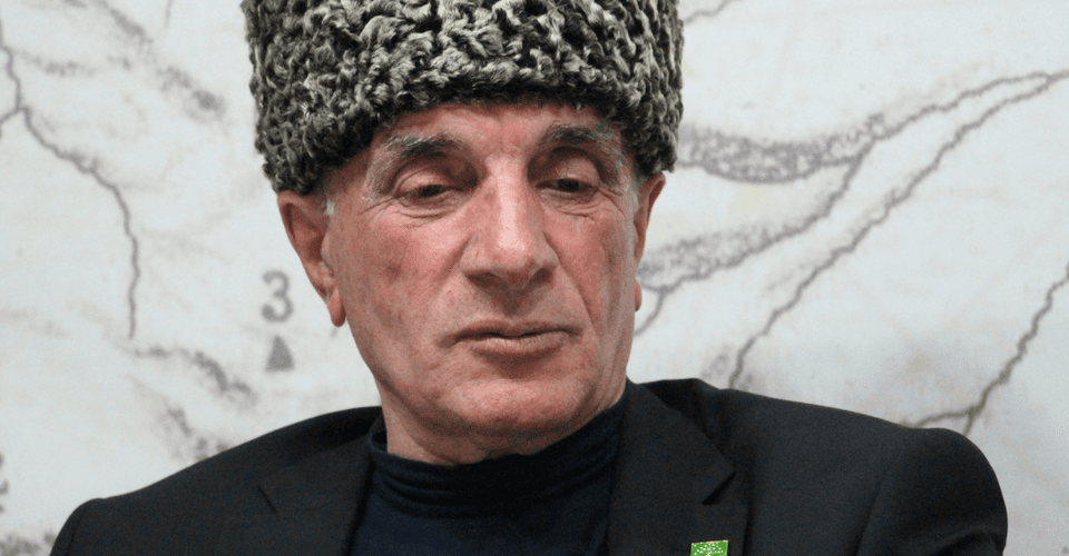 Ğuaşo Ruslan Kafkas Vakfındaydı